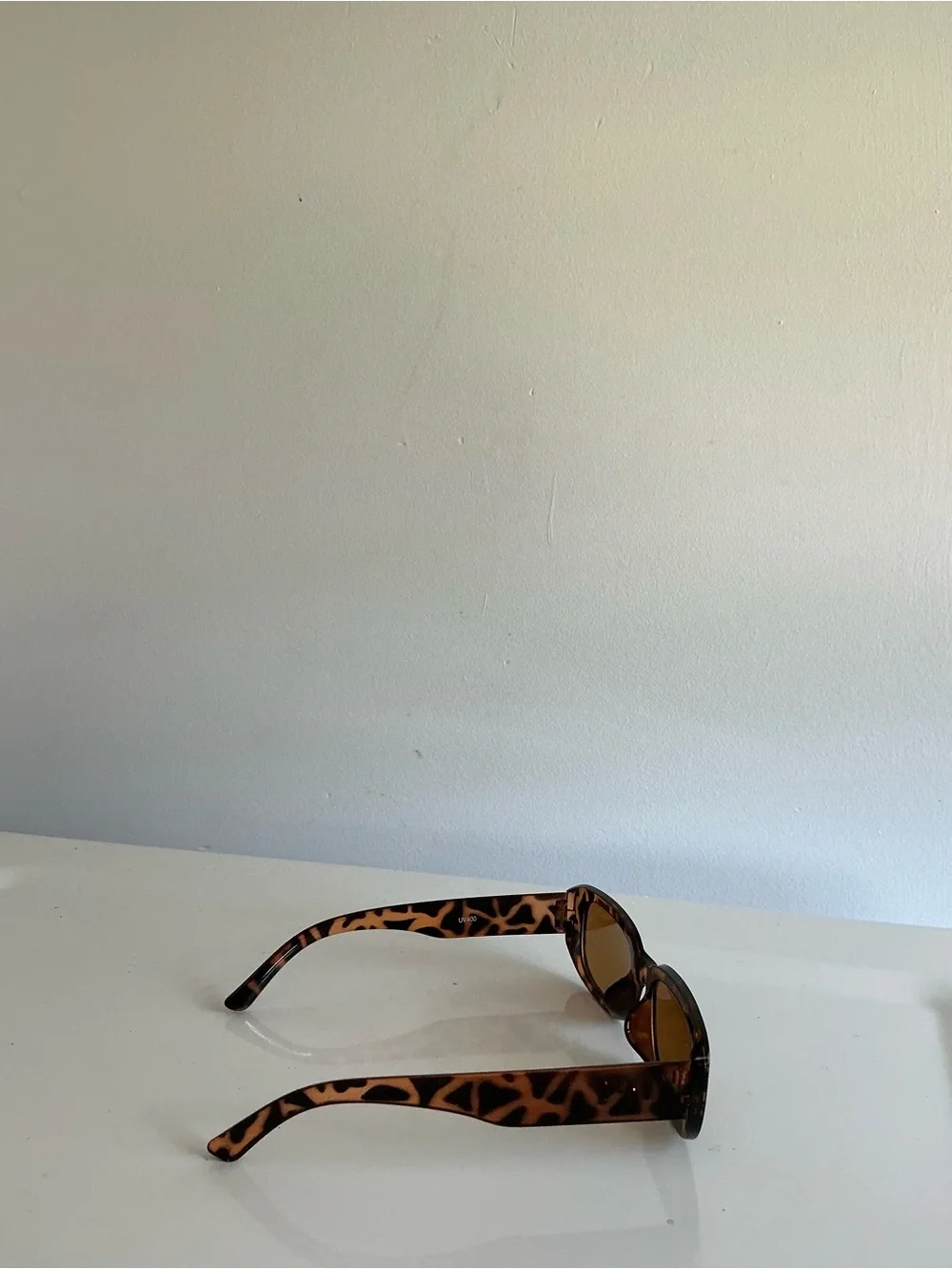 Tortoiseshell Rectangle Women's Sunglasses - Brown Lenses